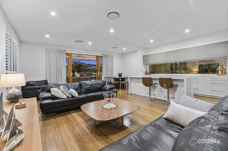 Property photo of 9 Catana Crescent Hope Island QLD 4212