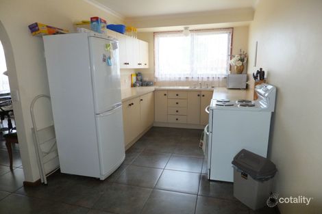 Property photo of 2/27 Coates Road Lakes Entrance VIC 3909