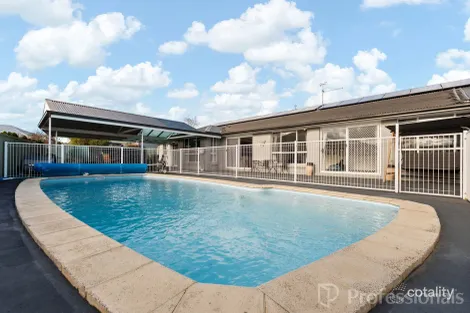 Property photo of 8 Willow Drive Kelso NSW 2795