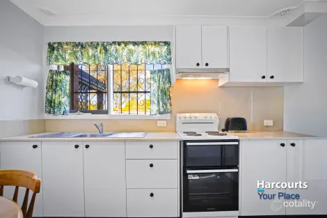 Property photo of 9 Barry Place Bidwill NSW 2770
