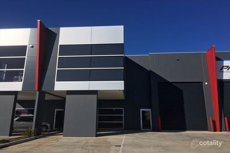 4/82 Eucumbene Dr, Ravenhall, VIC 3023