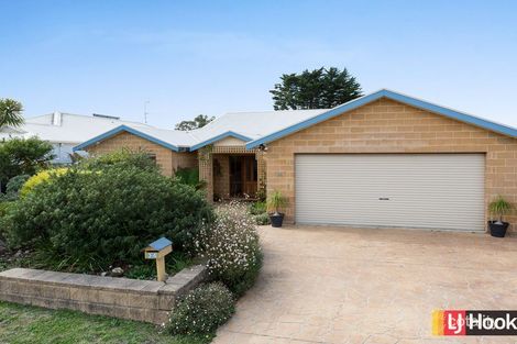 34 Woodland Heath Dr, Inverloch, VIC 3996