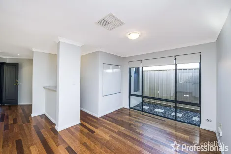 Property photo of 3 Voyage Road Heathridge WA 6027