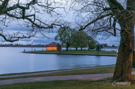 Property photo of 16 Wendouree Parade Lake Wendouree VIC 3350