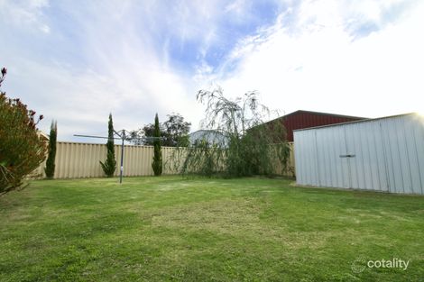 Property photo of 33 Chamberlain Grove Millbridge WA 6232