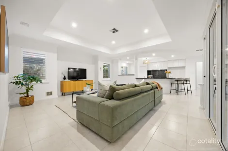 Property photo of 16 Azzuro Crescent Hillarys WA 6025