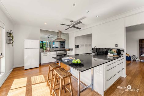 Property photo of 4 Angourie Place Carindale QLD 4152