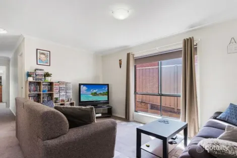 Property photo of 4A Alfreda Place Golden Square VIC 3555