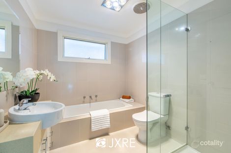 Property photo of 2/37 Colin Road Oakleigh South VIC 3167