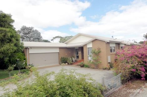 10 Langard Rd, Cowes, VIC 3922