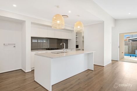 Property photo of 79 Citron Crescent Helensvale QLD 4212