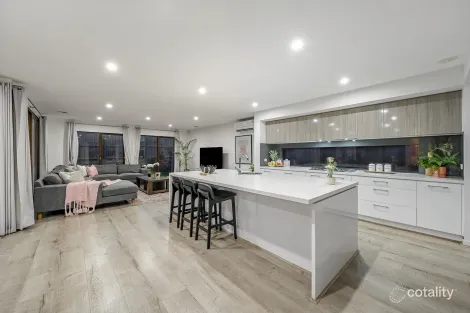 Property photo of 206 St Germain Boulevard Clyde North VIC 3978