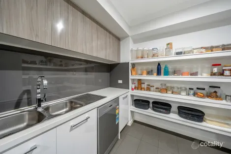 Property photo of 206 St Germain Boulevard Clyde North VIC 3978