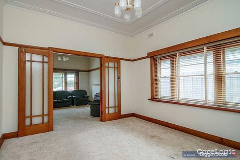 Property photo of 35 Summerhill Road Footscray VIC 3011