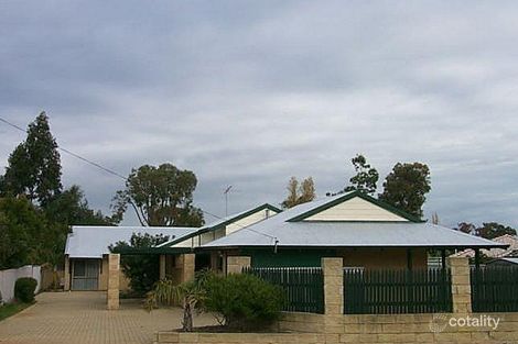 2/3 Darbal Pl, Greenfields, WA 6210
