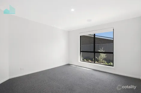 Property photo of 9 Bradford Drive Thurgoona NSW 2640