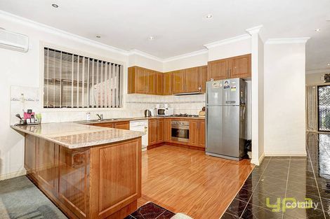 Property photo of 34 Broadway Street Roxburgh Park VIC 3064