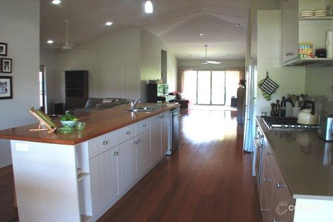Property photo of 10 Bourne Crescent Woombye QLD 4559