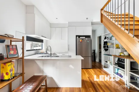 2/30 Sargood St, Coburg, VIC 3058
