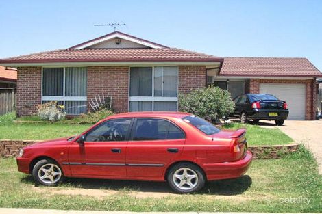 7 Cody Pl, Oakhurst, NSW 2761