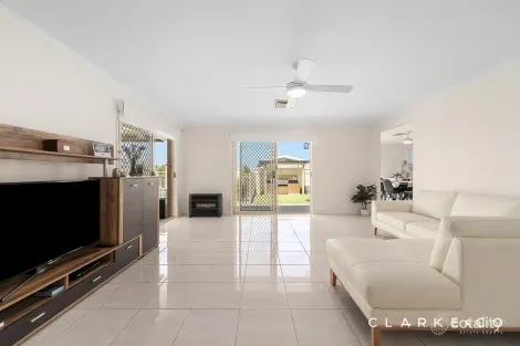 Property photo of 14 Sandalyn Avenue Thornton NSW 2322