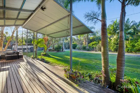 87 Green Gate Rd, Cooroibah, QLD 4565