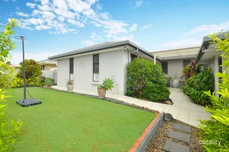 Property photo of 5 Foreshore Close Elanora QLD 4221