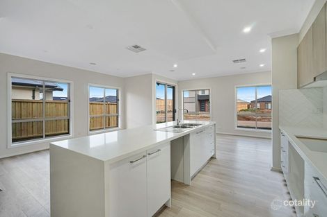 Property photo of 2 Hussey Road Tarneit VIC 3029