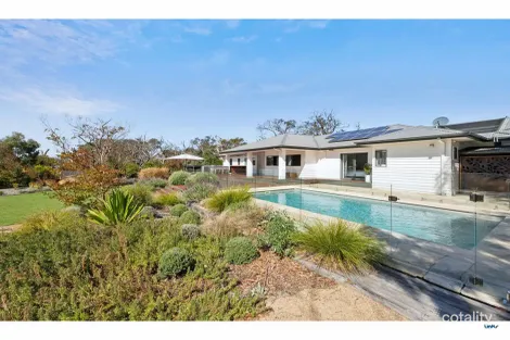 Property photo of 17 Stringybark Drive Torquay VIC 3228