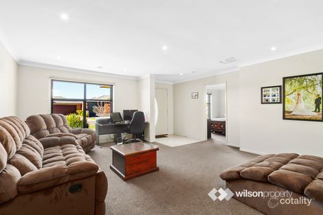 Property photo of 16 Newry Drive Traralgon VIC 3844