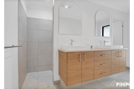 Property photo of 26 Excelsa Circuit Rural View QLD 4740