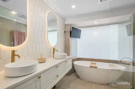 Property photo of 10 Hotham Avenue Mount Macedon VIC 3441