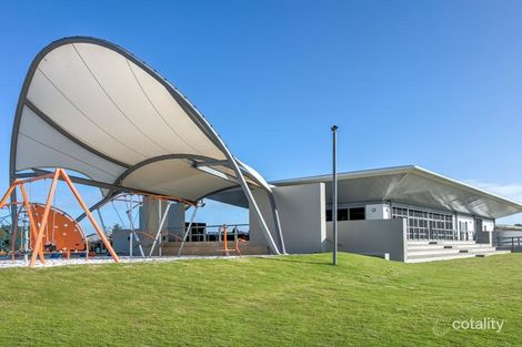 Property photo of 207 Grapestone Road Piara Waters WA 6112