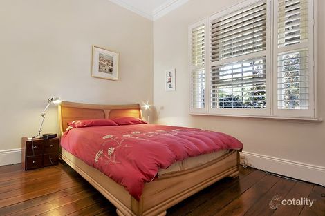 Property photo of 16 Upper Road Forest Lodge NSW 2037