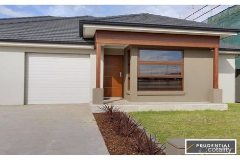 Property photo of 21B Willmington Loop Oran Park NSW 2570