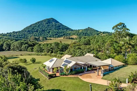 Property photo of 15-17 Capricorn Court Eumundi QLD 4562
