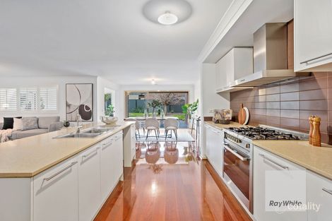 Property photo of 99 Wattle Valley Drive Hillside VIC 3037