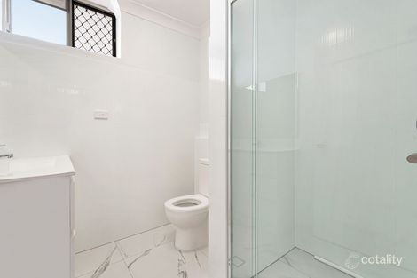 Property photo of 4/47 Rolle Street Holland Park West QLD 4121