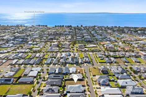19 Monahan Dr, St Leonards, VIC 3223
