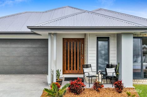 52 Petral Dr, Flagstone, QLD 4280