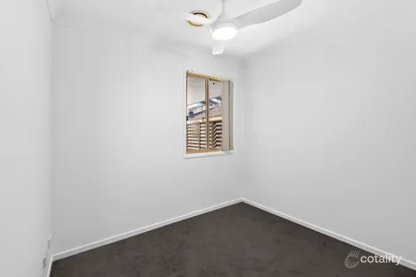 Property photo of 8/48-54 Fleet Drive Kippa-Ring QLD 4021