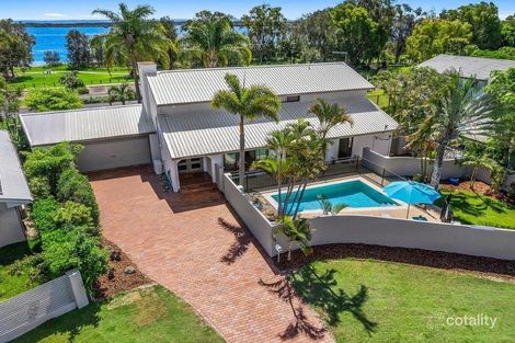 18 Venus Ct, Banksia Beach, QLD 4507