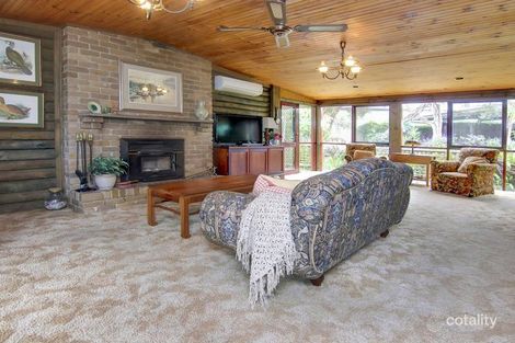 Property photo of 10 Riatta Court Rye VIC 3941