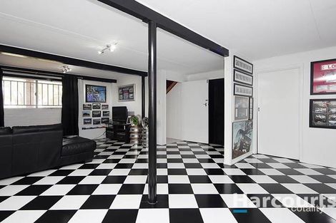 Property photo of 16 Woggle Street Jamboree Heights QLD 4074