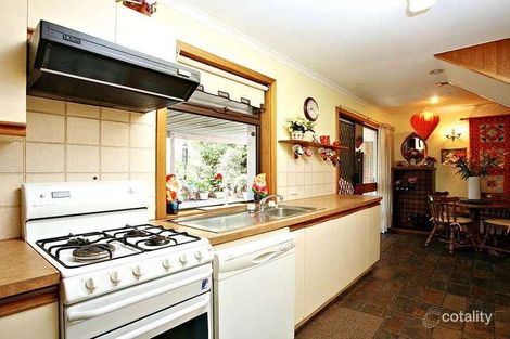 2 Avenell Ave, Christies Beach, SA 5165