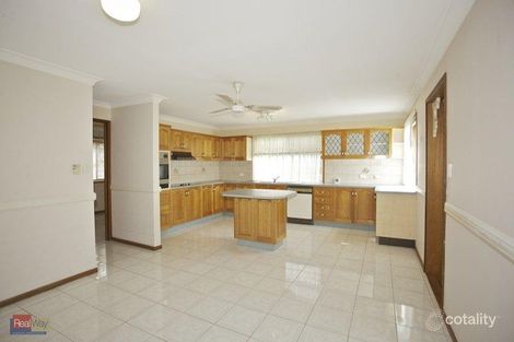 Property photo of 2 Selangor Place Carina QLD 4152