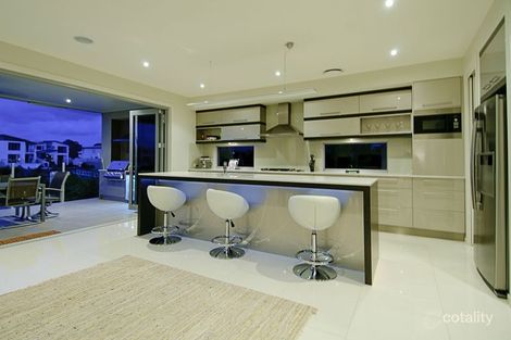 Property photo of 29 Quayside Drive Helensvale QLD 4212