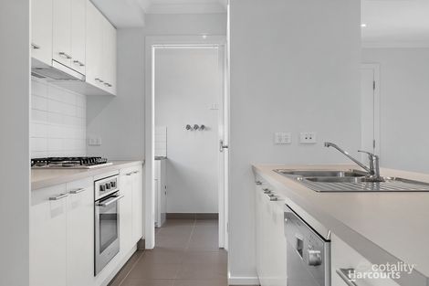 Property photo of 35 Pinnacle Drive Pakenham VIC 3810