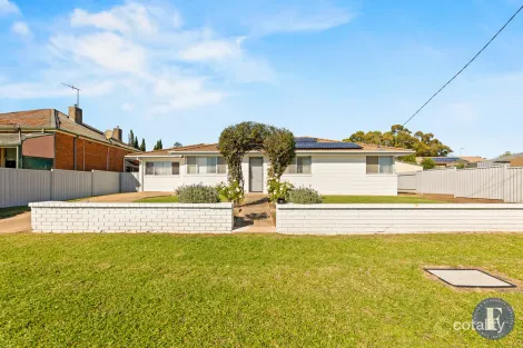 Property photo of 8 Spring Street Young NSW 2594