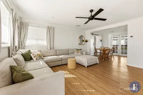 Property photo of 8 Spring Street Young NSW 2594